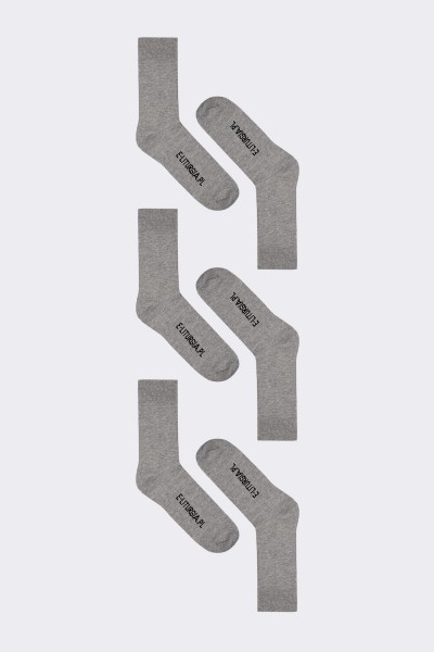 Calcetines de algodón gris...