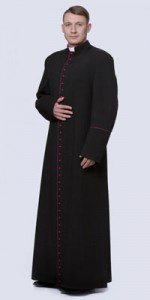 Sotanas para prelados - Ropa para prelados - IndumentariaLiturgica.es