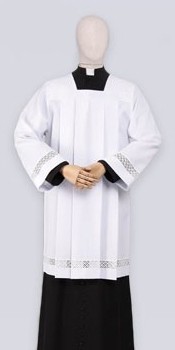 Roquetes para sacerdotes